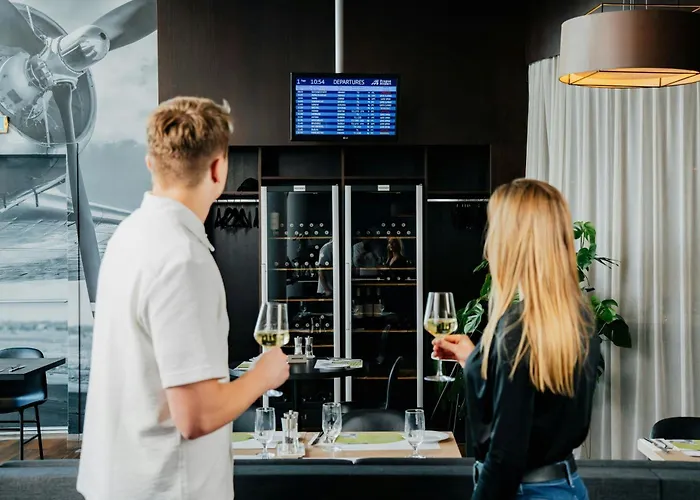 Courtyard By Marriott Prague Airport